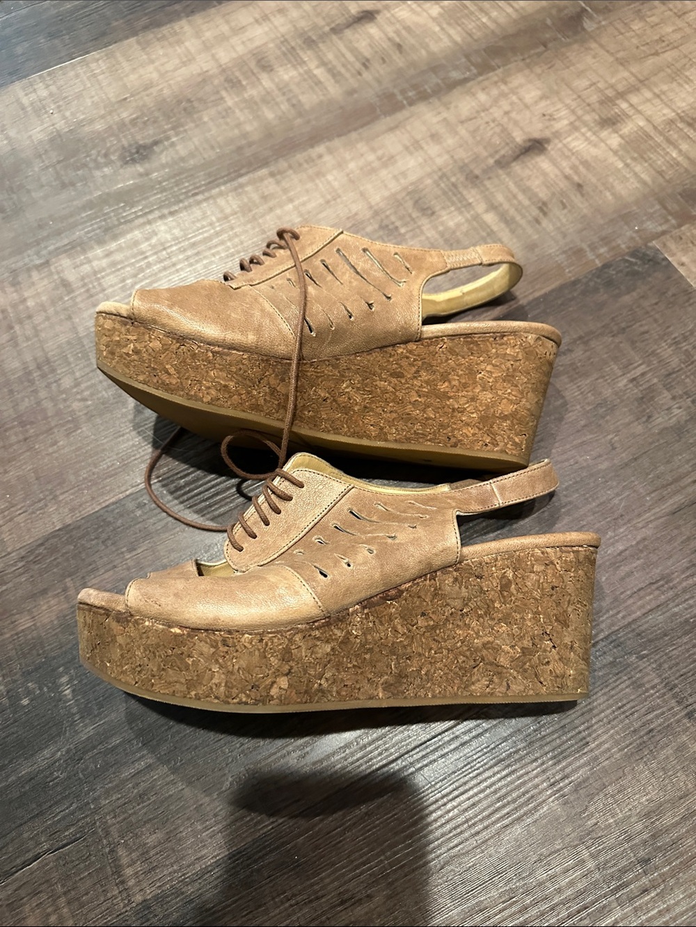 Coclico leather and cork sandals